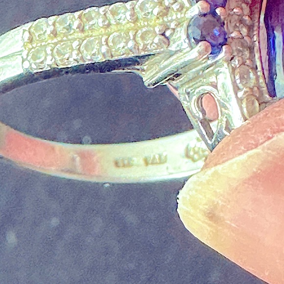 Bella Luce blue and white cubic zirconia Rhodium over sterling silver - size 8 - Picture 5 of 7